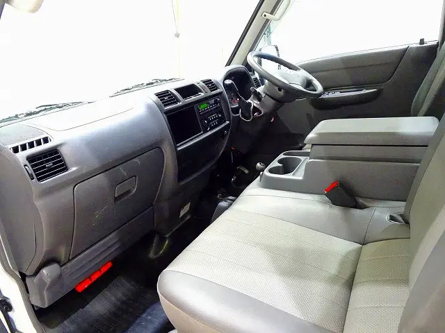 日産 バネットトラック ABF-SKP2LN(4WD)の写真7