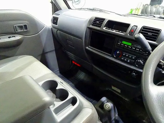 日産 バネットトラック ABF-SKP2LN(4WD)の写真9