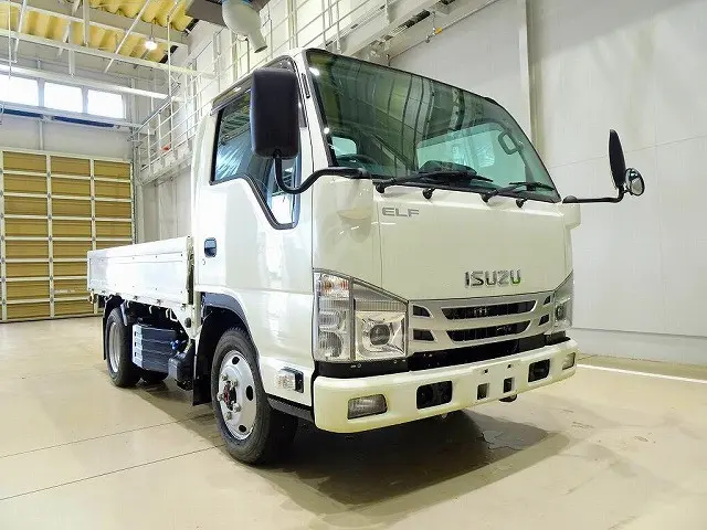 いすゞ エルフ 2RG-NHS88A(4WD)の写真2