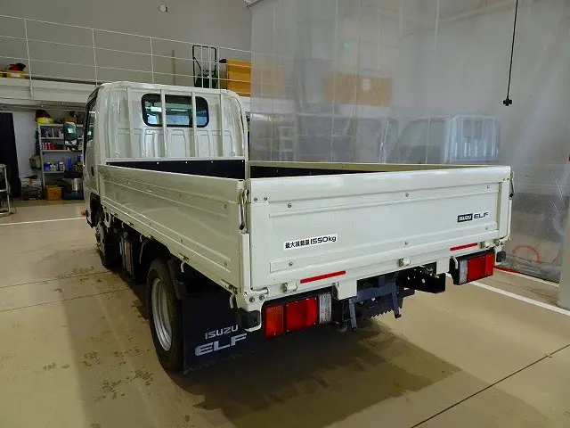 いすゞ エルフ 2RG-NHS88A(4WD)の写真4
