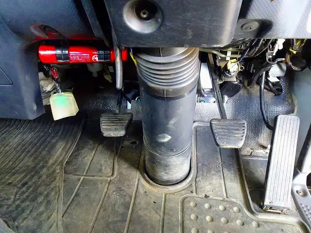 いすゞ エルフ 2RG-NHS88A(4WD)の写真15