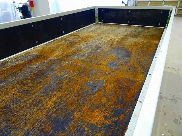 いすゞ エルフ 2RG-NHS88A(4WD)の写真25