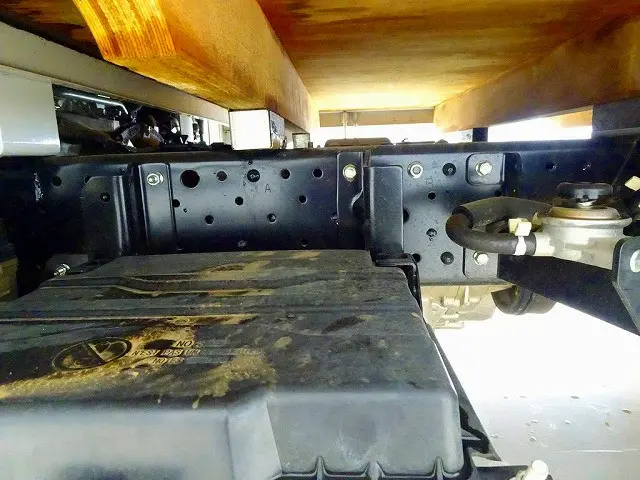 いすゞ エルフ 2RG-NHS88A(4WD)の写真28