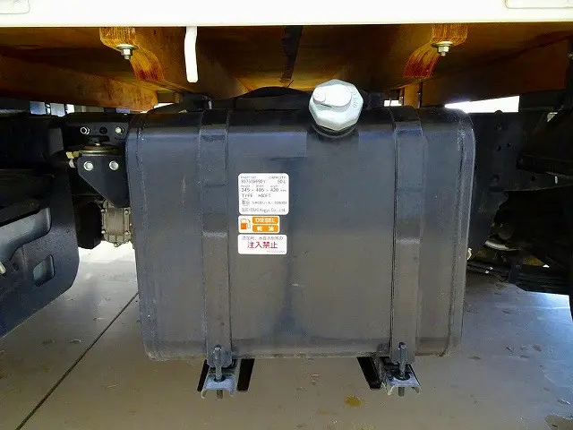 いすゞ エルフ 2RG-NHS88A(4WD)の写真29