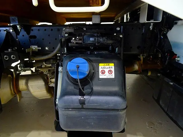 いすゞ エルフ 2RG-NHS88A(4WD)の写真34