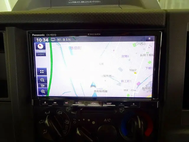 社外メモリーナビ/バックカメラ連動/フルセグTV/DVD(CN-HE01D)|いすゞ エルフ 2RG-NJR88A(2WD)の写真13