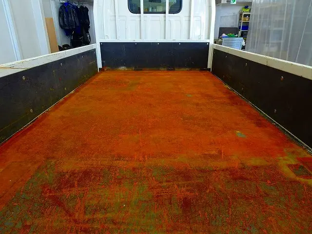 いすゞ エルフ 2RG-NJR88A(2WD)の写真22