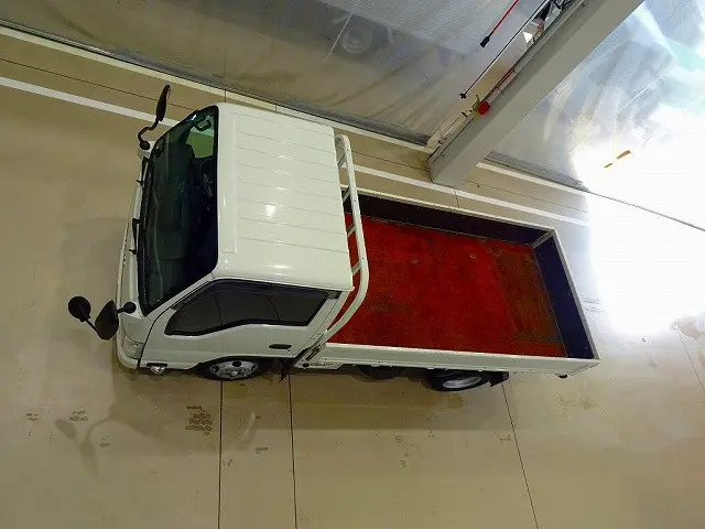 いすゞ エルフ 2RG-NJR88A(2WD)の写真29