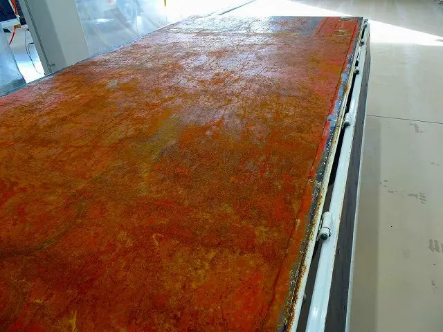 荷台内寸：312×162×38　三方開　床鉄板張り　リアアオリチェーン2個|いすゞ エルフ 2RG-NJR88A(2WD)の写真30