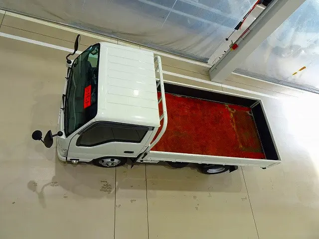 ☆ルームクリーニング&外装仕上げ済み☆|いすゞ エルフ 2RG-NJR88A(2WD)の写真32