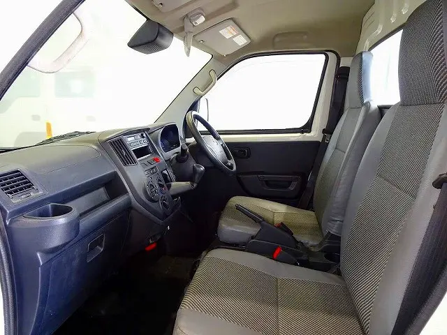 トヨタ タウンエーストラック 5BF-S413U(4WD)の写真8