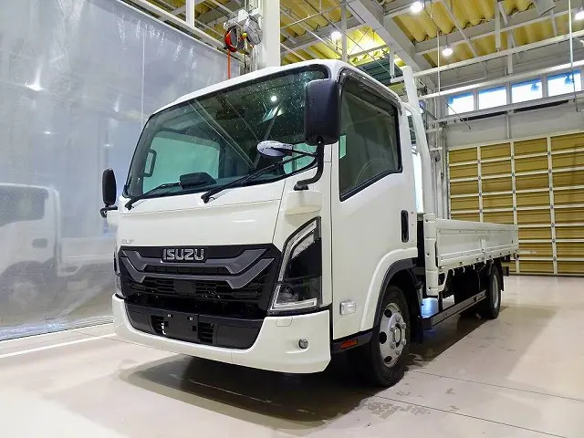 いすゞ エルフ 2RG-NPR88AC(2WD)の写真1