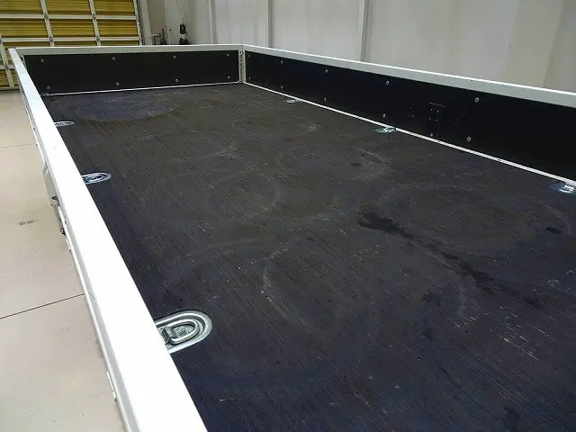 いすゞ エルフ 2RG-NPR88AC(2WD)の写真29