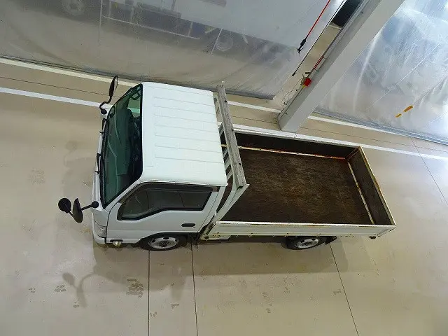 いすゞ エルフ SKG-NHS85A(4WD)の写真24