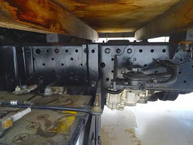 いすゞ エルフ SKG-NHS85A(4WD)の写真26