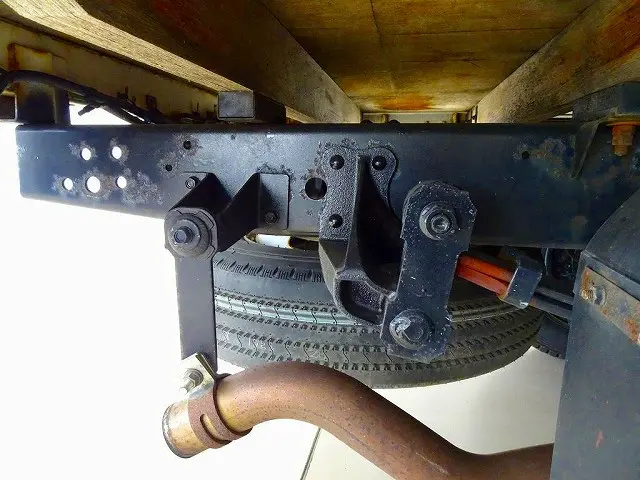 いすゞ エルフ SKG-NHS85A(4WD)の写真33