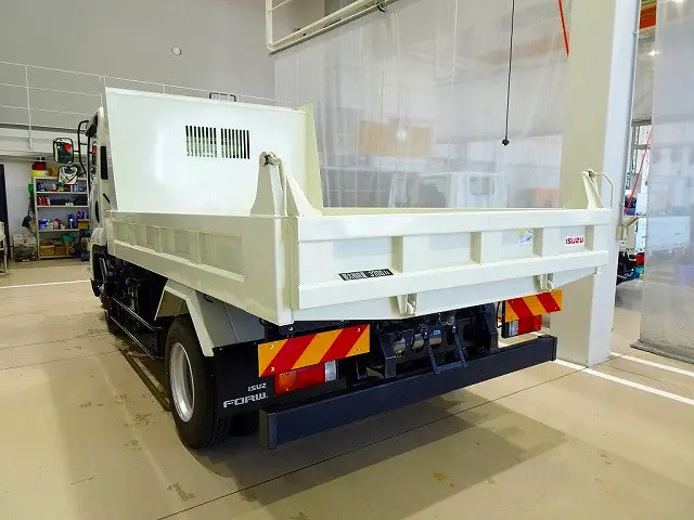 お問合せ管理No.B074 R6 フォワード 3.7t 標準ベッドレス ダンプ 190ps 未使用車|いすゞ フォワード 2RG-FRR90S3(2WD)の写真4