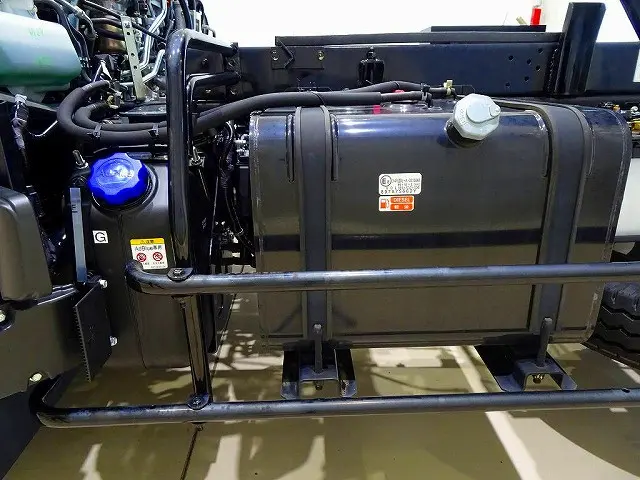 アドブルー 燃料タンク90L|いすゞ フォワード 2RG-FRR90S3(2WD)の写真39