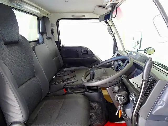 いすゞ エルフ 2PG-NKS88ADの写真6