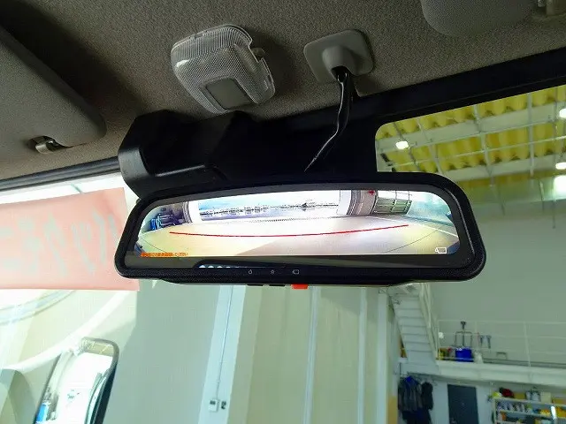 ルームミラー式バックモニター|日野 デュトロ 2KG-XZC600T(2WD)の写真14