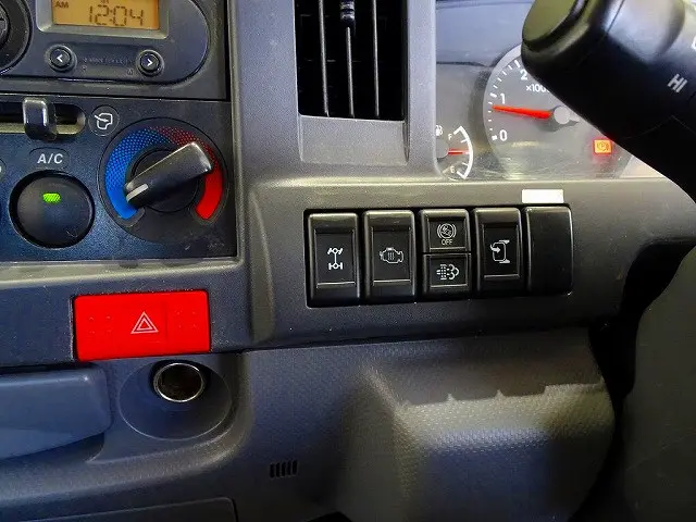 いすゞ エルフ 2PG-NKS88AN(4WD)の写真12