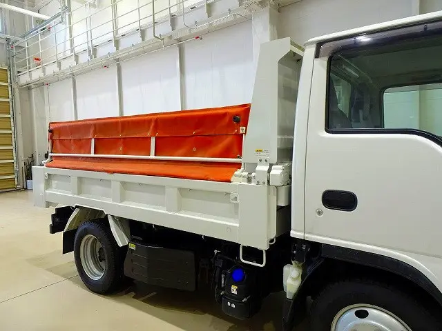いすゞ エルフ 2PG-NKS88AN(4WD)の写真21