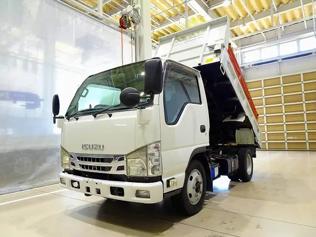 いすゞ エルフ 2PG-NKS88AN(4WD)の写真24