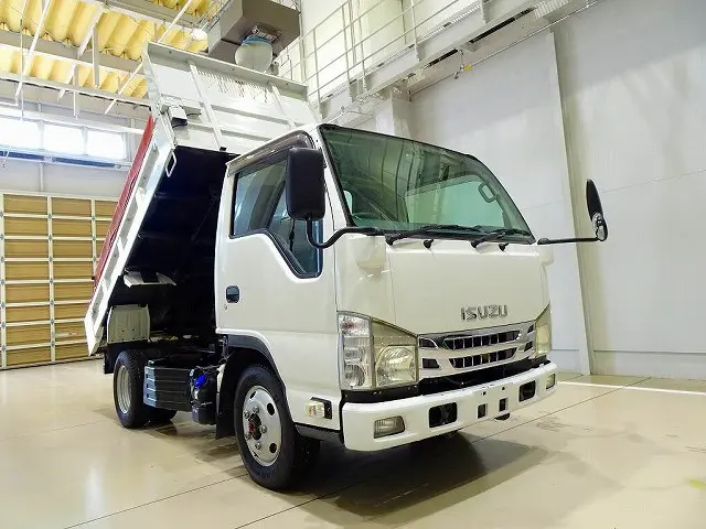 いすゞ エルフ 2PG-NKS88AN(4WD)の写真25