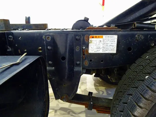 いすゞ エルフ 2PG-NKS88AN(4WD)の写真39