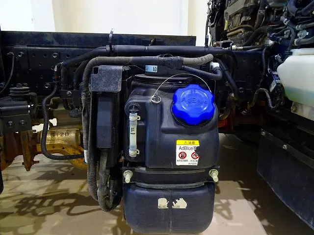 いすゞ エルフ 2PG-NKS88AN(4WD)の写真42