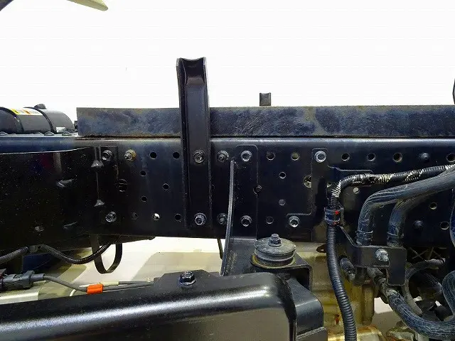 いすゞ エルフ 2PG-NKS88AN(4WD)の写真43