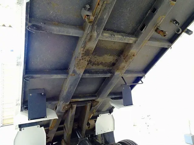 いすゞ エルフ TPG-NKR85AD(2WD)の写真28