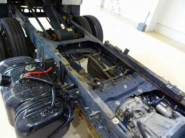 いすゞ エルフ TPG-NKR85AD(2WD)の写真29