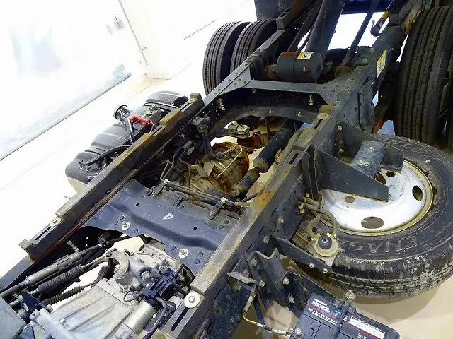 いすゞ エルフ TPG-NKR85AD(2WD)の写真31