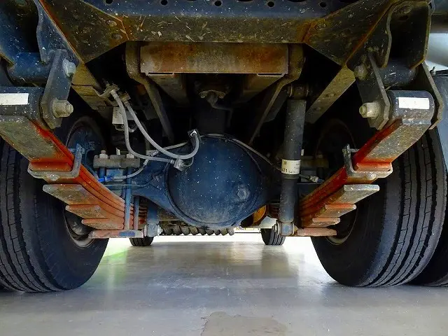 いすゞ エルフ TPG-NKR85AD(2WD)の写真37