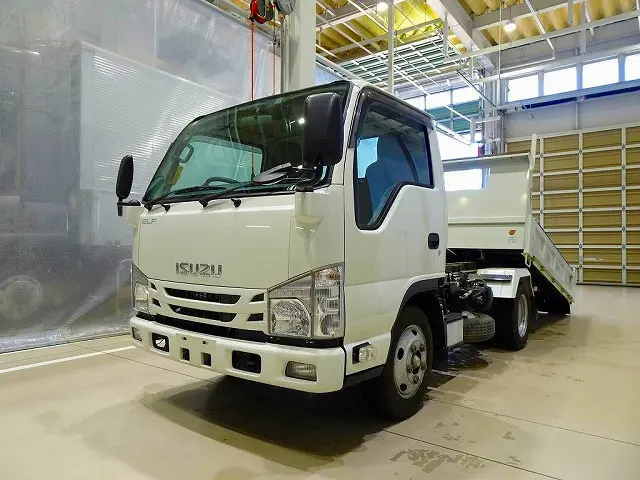 いすゞ エルフ TPG-NKR85ANの写真1