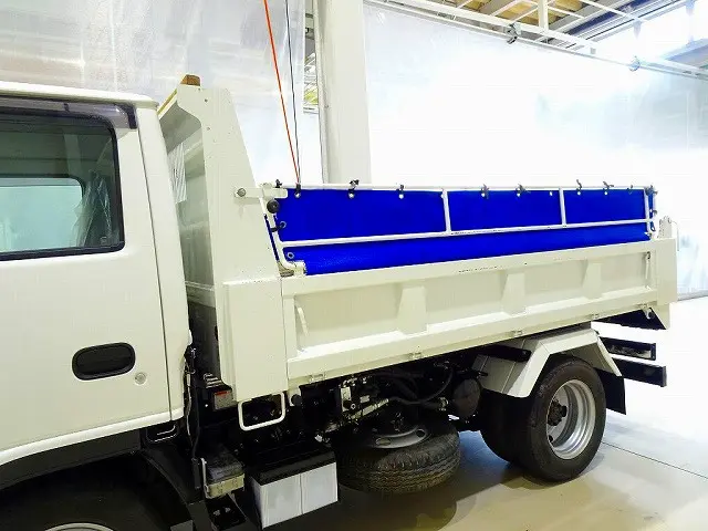 荷台内寸:300×159×38 新明和/SD2-32 三方開 手動シート(開き止め付) リアアオリ左右ピン差し加工 鳥居上部左右角出し(脱着可)/枕木取付 右シャシリアスライド用スイッチコード|いすゞ エルフ TPG-NKR85ANの写真32