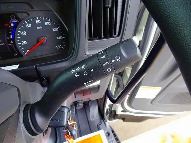 いすゞ フォワード 2RG-FRR90S3(2WD)の写真22