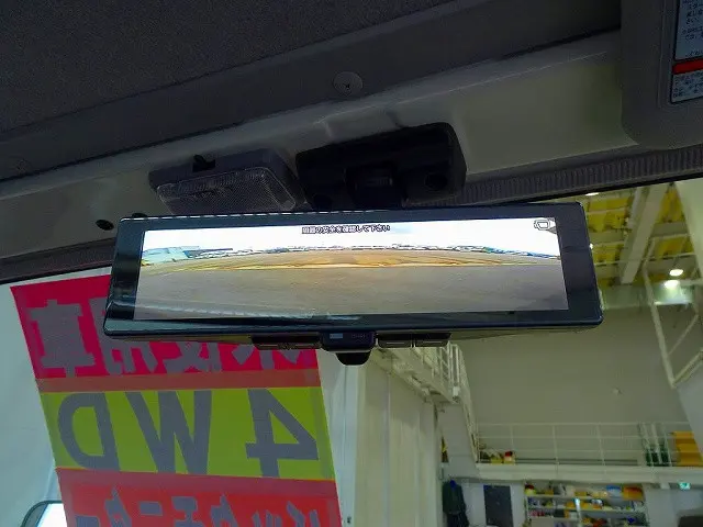 ルームミラー式バックモニター|いすゞ エルフ 2PG-NKS88AD(4WD)の写真13