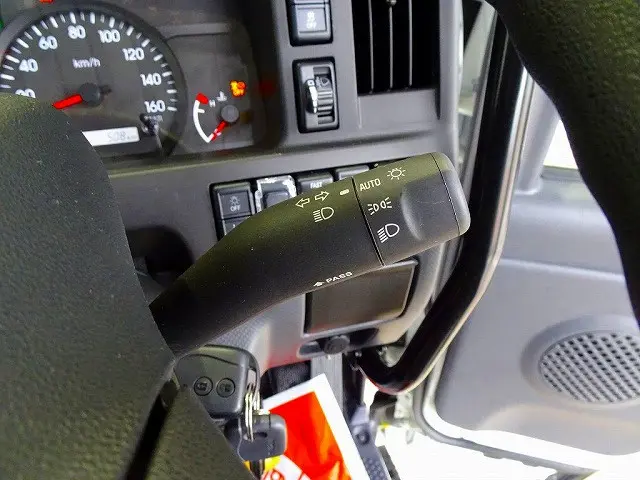 いすゞ エルフ 2PG-NKS88AD(4WD)の写真18