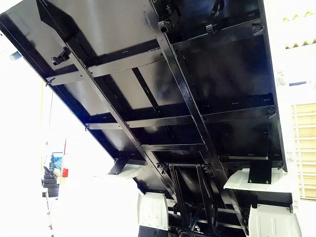 荷台内寸：305×159×32　新明和/DR2-0110SY　三方開|いすゞ エルフ 2PG-NKS88AD(4WD)の写真30