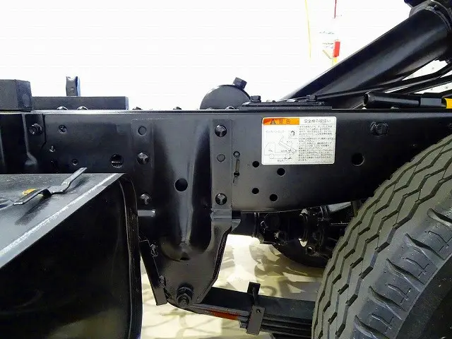 いすゞ エルフ 2PG-NKS88AD(4WD)の写真38