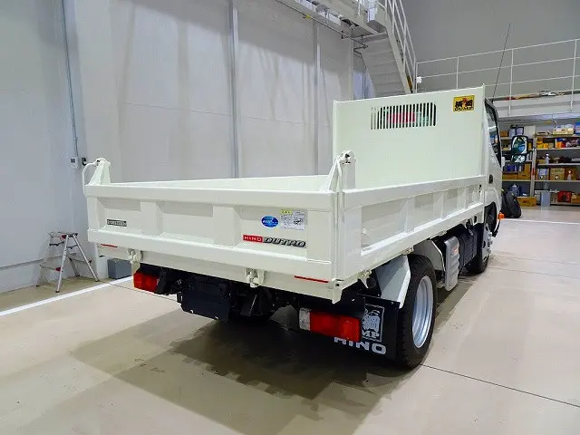 お問合せ管理No.B569　R7 デュトロ 2t FJL 支柱レス強化ダンプ 未使用車　※登録遅れ車両/2022(R4)年製|日野 デュトロ 2RG-XZU600T(2WD)の写真3