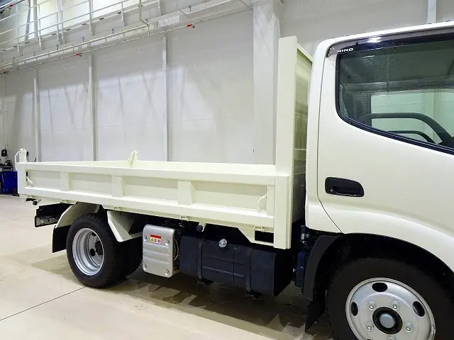 荷台内寸：305×160×32　極東開発/DD02-31　三方開|日野 デュトロ 2RG-XZU600T(2WD)の写真20