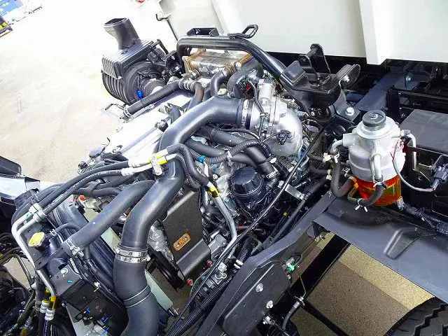 いすゞ フォワード 2RG-FRR90S3(2WD)の写真40