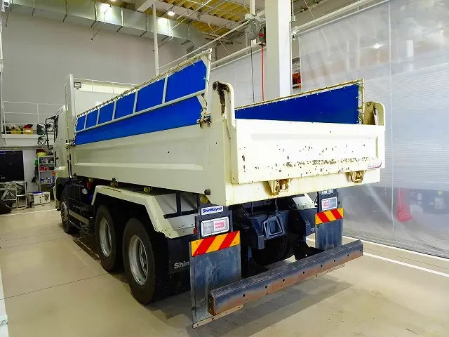 日野 プロフィア 2DG-FS1AGA(6x4)の写真4