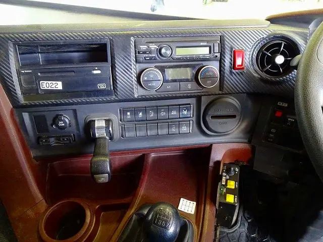 日野 プロフィア 2DG-FS1AGA(6x4)の写真12