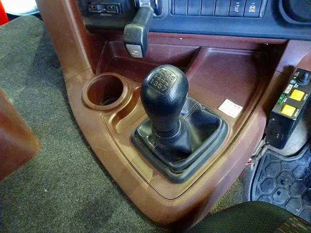 日野 プロフィア 2DG-FS1AGA(6x4)の写真21