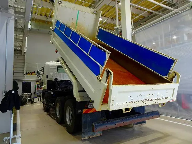 日野 プロフィア 2DG-FS1AGA(6x4)の写真32