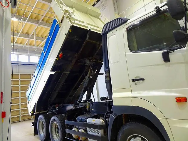 日野 プロフィア 2DG-FS1AGA(6x4)の写真34